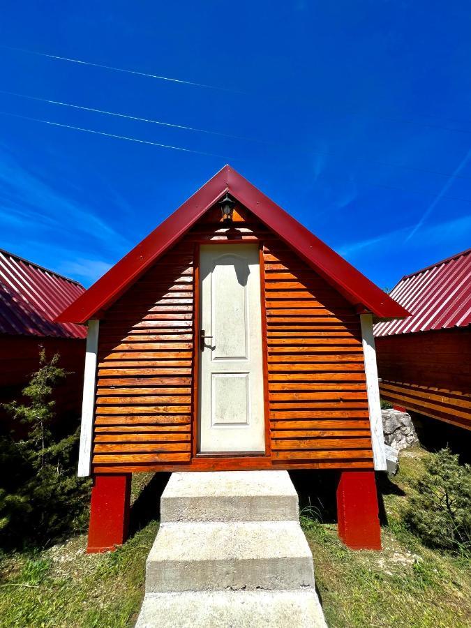 Vikendica,Bungalovi Lipska Pecina Cetinje Exteriér fotografie