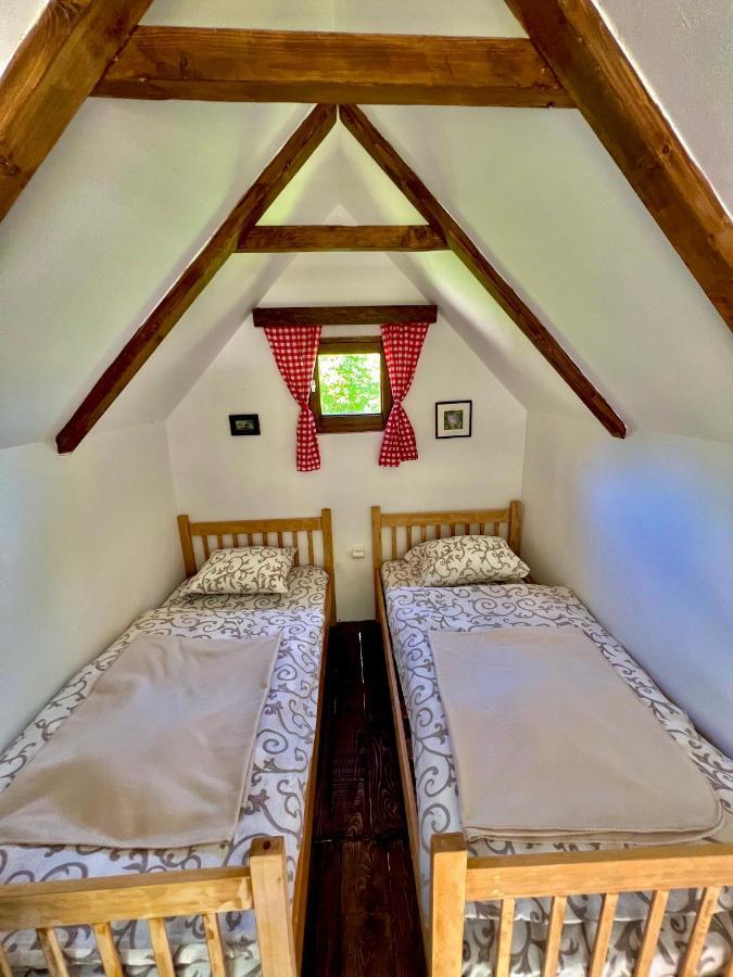 Vikendica,Bungalovi Lipska Pecina Cetinje Exteriér fotografie